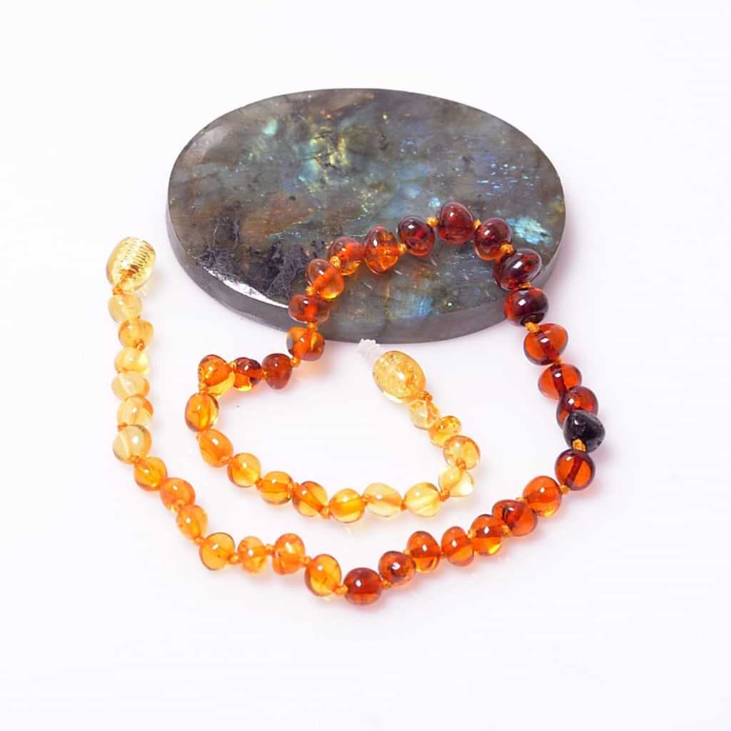 Damla Kehribar Kolye