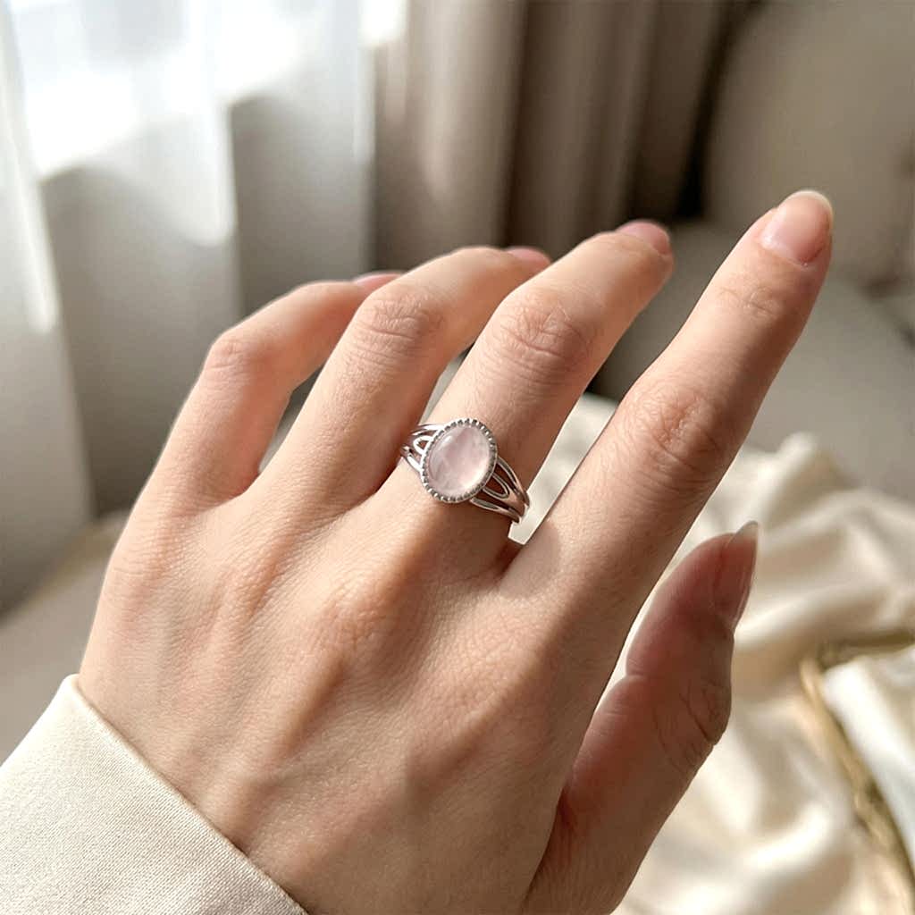 Pembe Kuvars Taşı Çelik Yüzük - Açık Renkli  6*8 mm