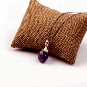 Ham Ametist Taşı Kolye