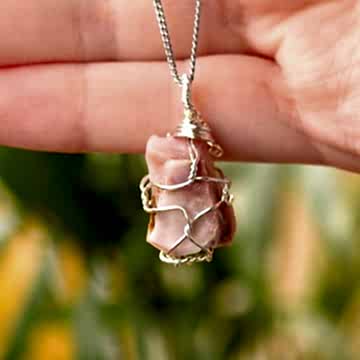 Ham Pembe Opal Taşı Kolye - Tel Sargılı
