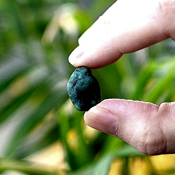 Küçük Boy Ham Zümrüt Taşı Kütle