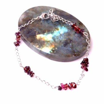 Lal Taşı Bileklik - Kararmaz Zincirli