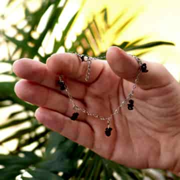 Lal Taşı Bileklik - Kararmz Zincirli ( Garnet Taşı )