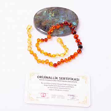 Süzme Renk Damla Kehribar Bebek Kolyesi